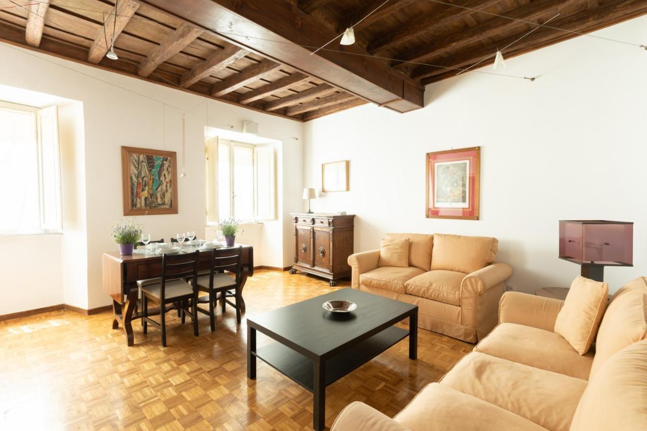 Apartamento Spectacularly Bright, By Piazza Navona And The Pantheon - A/C, Wifi, Elevator Roma Exterior foto
