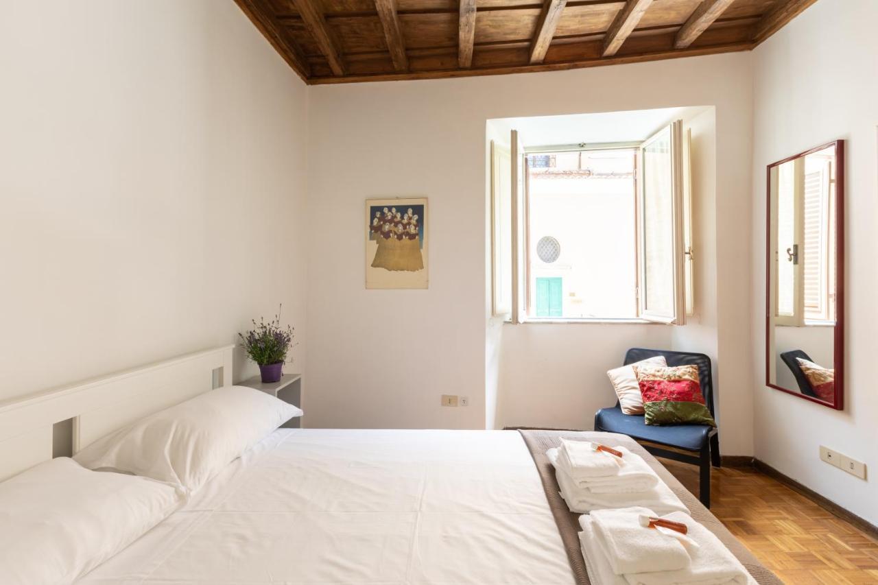 Apartamento Spectacularly Bright, By Piazza Navona And The Pantheon - A/C, Wifi, Elevator Roma Exterior foto