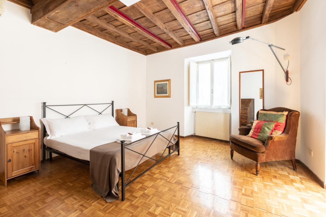 Apartamento Spectacularly Bright, By Piazza Navona And The Pantheon - A/C, Wifi, Elevator Roma Exterior foto